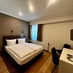 Hotel Gutshof Havelland 3*