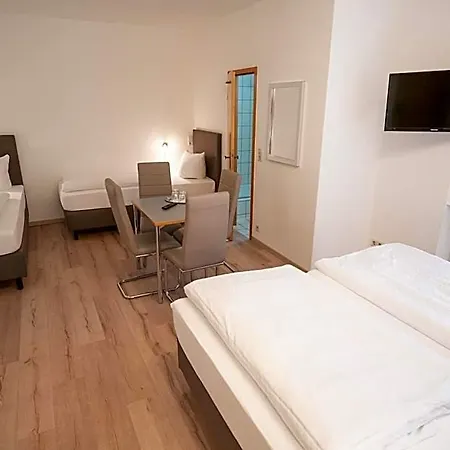 Gutshof Havelland 3*