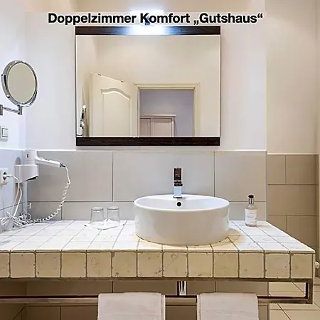 Отель Gutshof Havelland 3*
