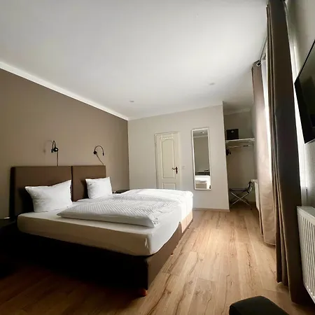 Gutshof Havelland 3*