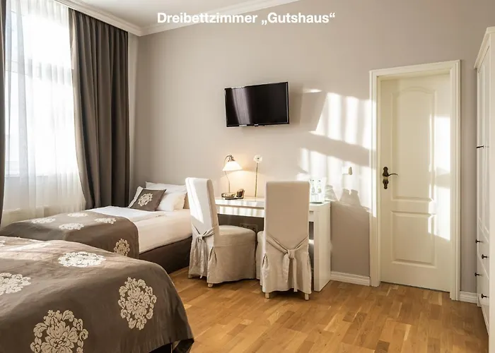 Gutshof Havelland 3*